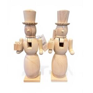 NWT Unfinished Wooden Christmas Winter Snowman Style Nutcrackers